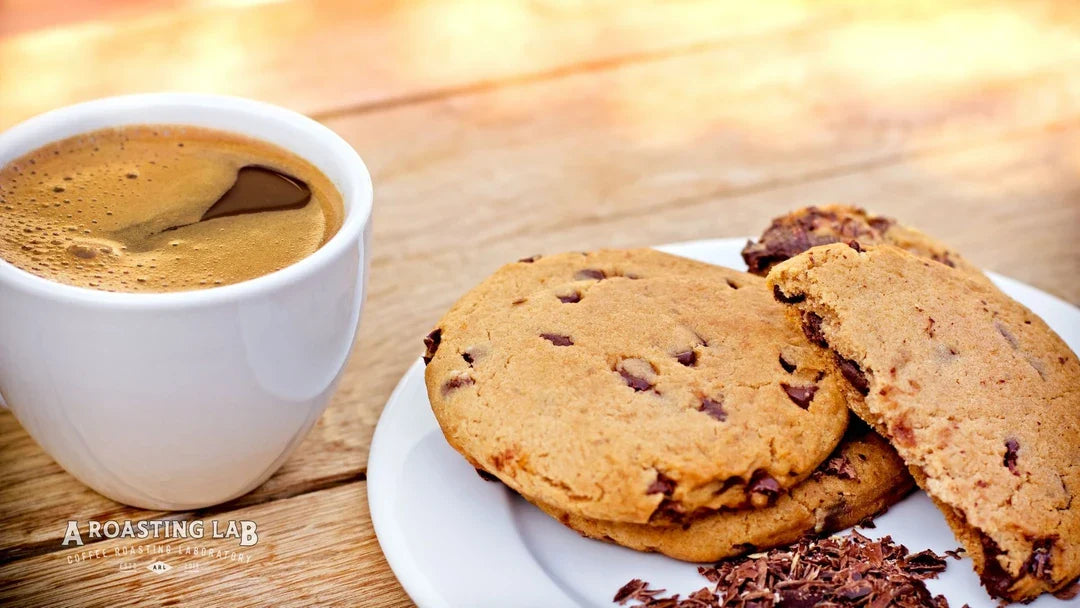 Türk Kahvesi Yanına Damla Çikolatalı Cookie Tarifi