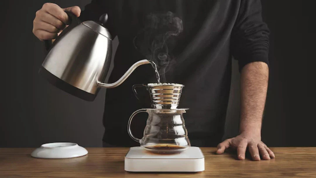 V60 Dripper ile Kahve Demleme Yöntemi